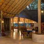 Simbavati River Lodge lounge